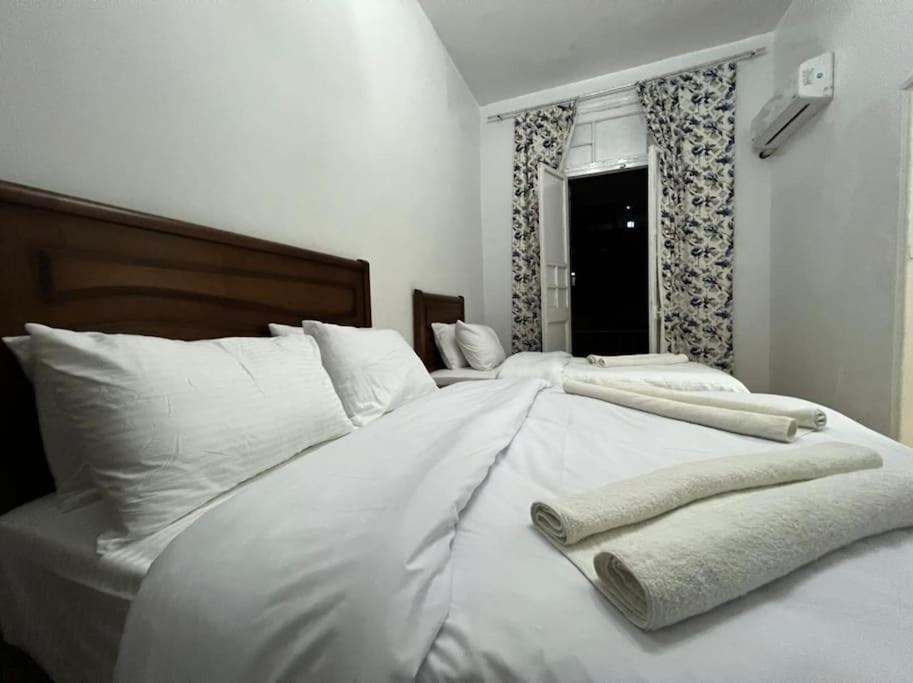 Charming Studio With Italian Architectural Style Kairo Bagian luar foto